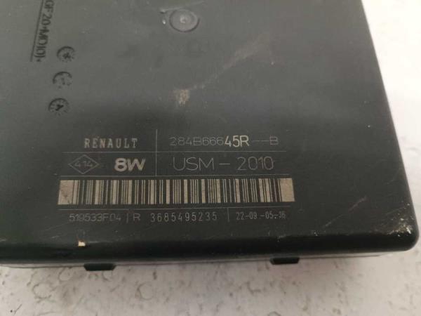 CALCULATEUR RENAULT - Vue 2